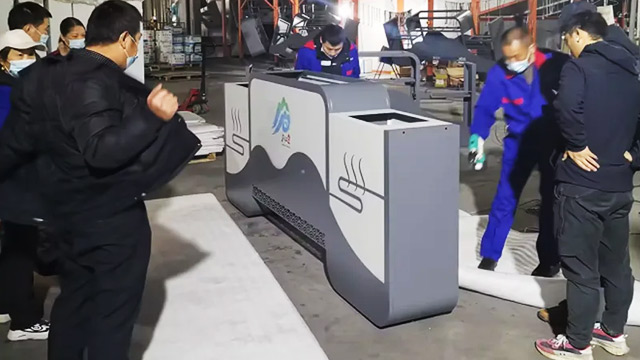 探秘！庐江道路花箱护栏深夜施工现场的奇妙夜晚！