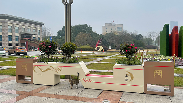 广场休闲隔离组合座椅花箱