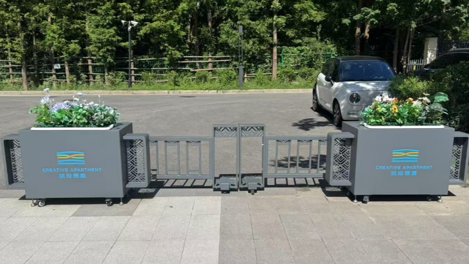 机器人花箱护栏：智能养护如何破解景观管理难题