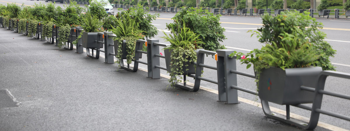 风生水起花箱护栏