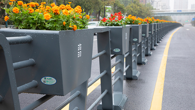 千帆竞发花箱护栏 千帆竞发花箱护栏