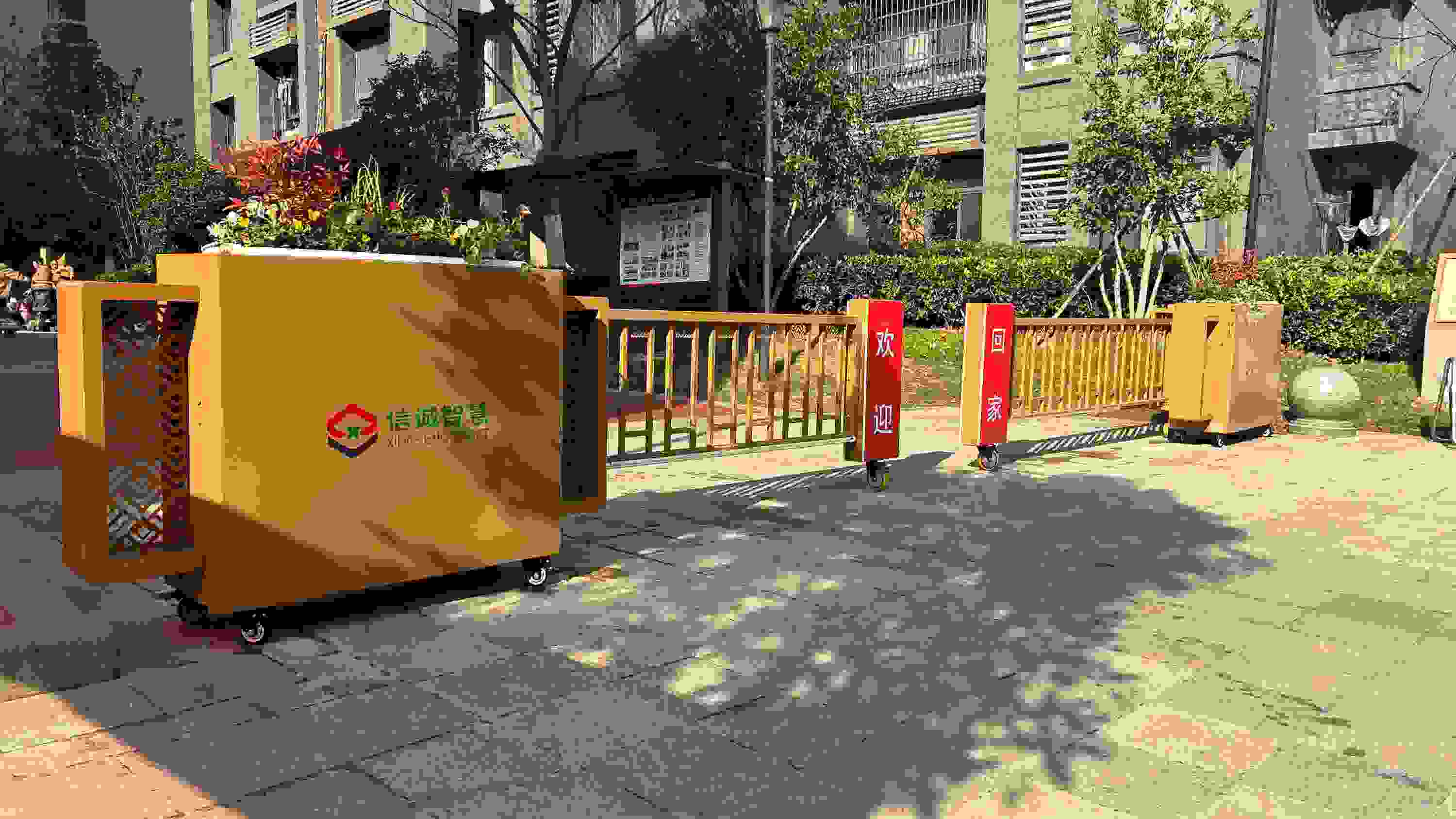 伸缩护栏花箱最大的优势是什么